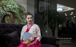 女生说痛男生越往里视频